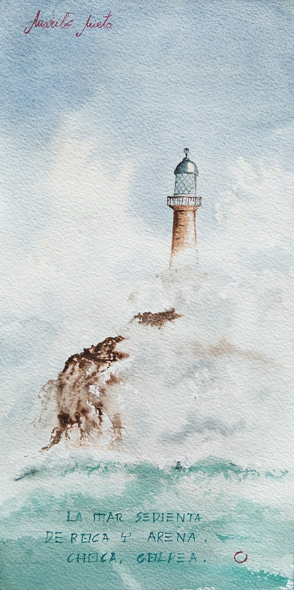 Haiga Marina III de Mariló Nieto, con un faro sobre rocas en un día claro. Olas rompen y espuma blanca rodea la base del faro