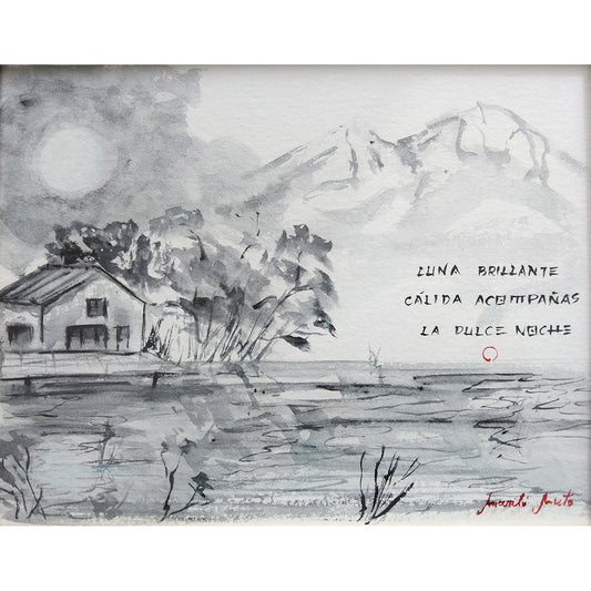 Haiga Luna Brillante de Mariló Nieto, paisaje monocromo en grises con lago, casa, árboles, montañas nevadas y luna llena sobre el horizonte. Formato cuadrado.