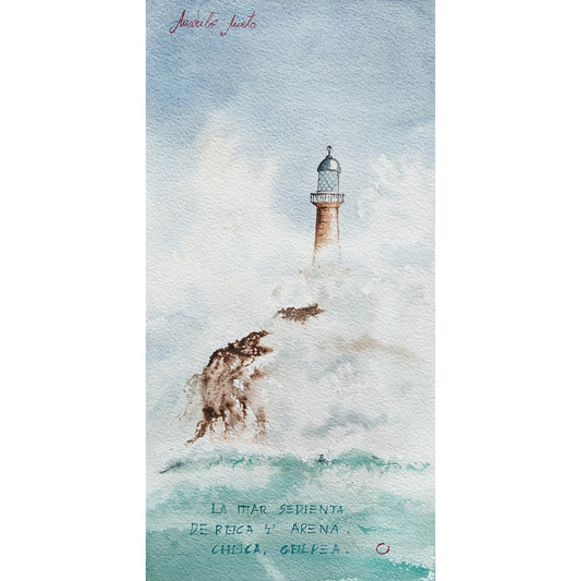 Haiga Marina III de Mariló Nieto, con un faro sobre rocas en un día claro. Olas rompen y espuma blanca rodea la base del faro. Formato cuadrado.